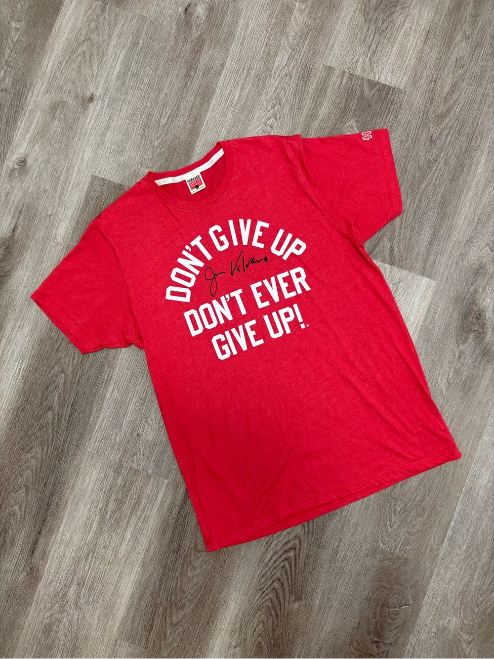 Homage Jim Valvano Dont Give Up Tee
